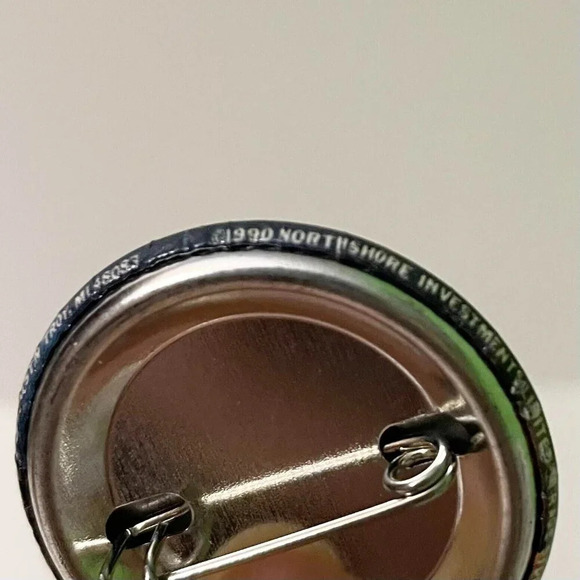 Vintage 1990 Lot of 6 TMNT Ninja Turtles Buttons 1.25 Inch - Picture 8 of 16